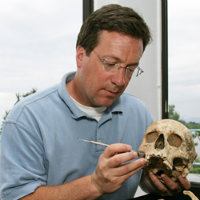 https://www.forensicscolleges.com/wp-content/uploads/2013/10/2ndy-Forensic-Anthro-Professors.jpg